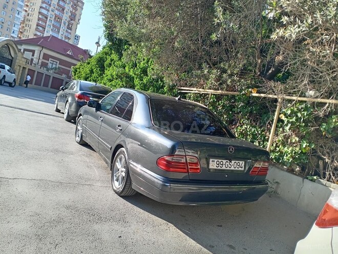 Mercedes E 270 2000, 366,173 km - 2.7 l - Bakı