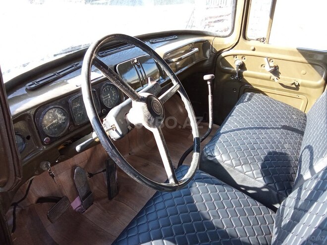 ZIL 130 1993, 100,000 km - 6.0 l - Şəki