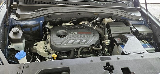 Hyundai Santa Fe-18