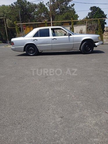 Mercedes E 200 d 1991, 148,562 km - 2.0 l - Bakı