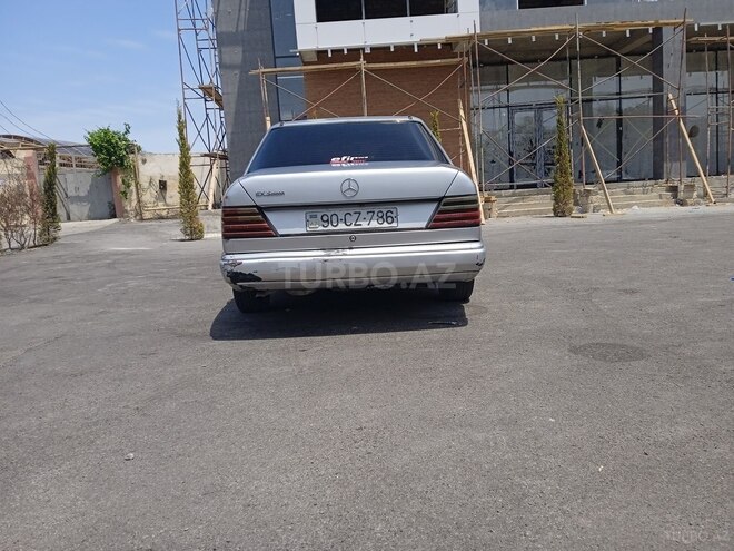 Mercedes E 200 d 1991, 148,562 km - 2.0 l - Bakı