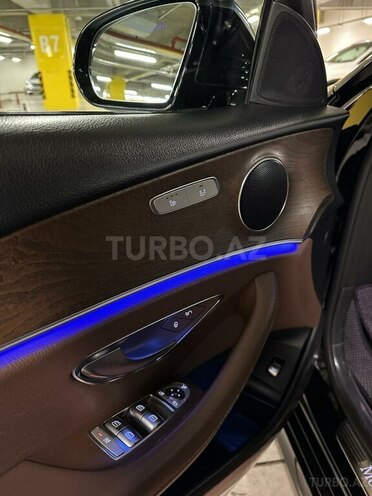 Mercedes E 220 d 2017, 153,000 km - 2.0 l - Gəncə