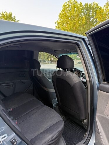 Kia Rio 2007, 450,000 km - 1.5 l - Mingəçevir