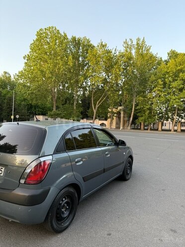 Kia Rio 2007, 450,000 km - 1.5 l - Mingəçevir