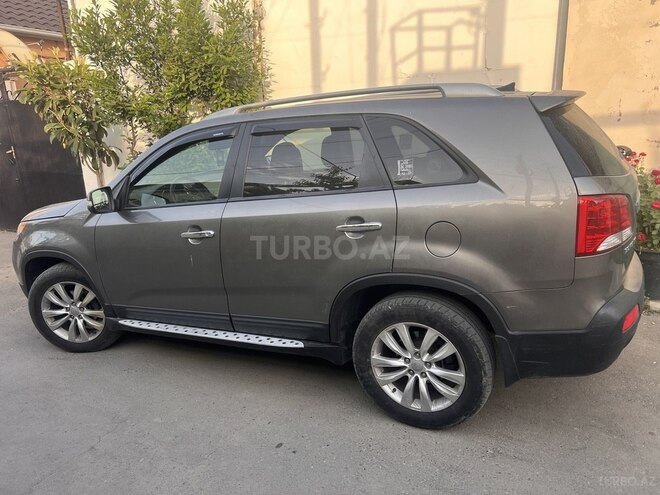 Kia Sorento 2011, 285,000 km - 2.0 л - Bakı
