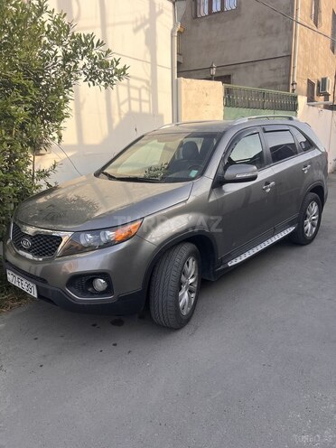 Kia Sorento 2011, 285,000 km - 2.0 л - Bakı