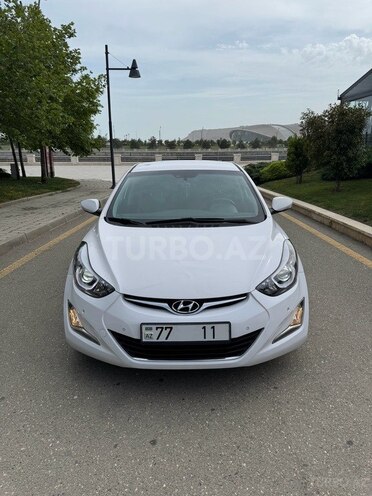 Hyundai Avante 2015, 176,300 km - 1.6 л - Bakı