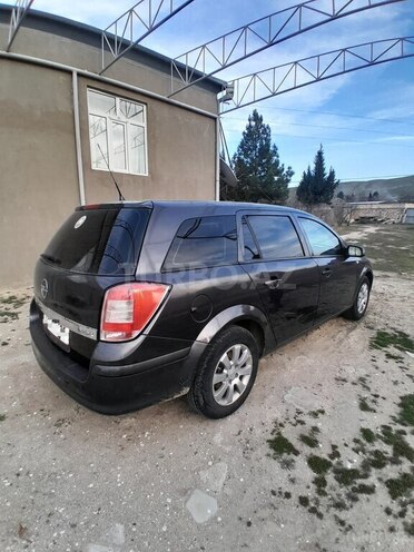 Opel Astra 2010, 197,610 km - 1.4 л - Şirvan