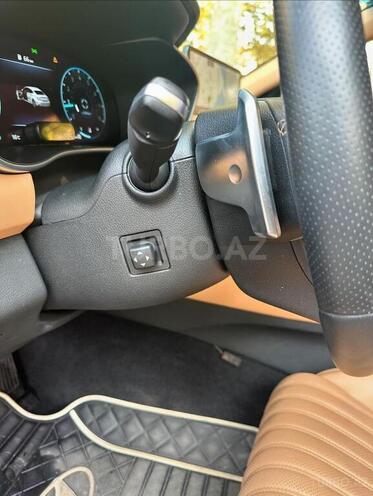 Genesis G70-16