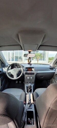 Opel Astra 2005, 210,745 km - 1.4 l - Zaqatala