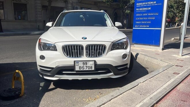 BMW X1 2014, 163,500 km - 2.0 l - Bakı
