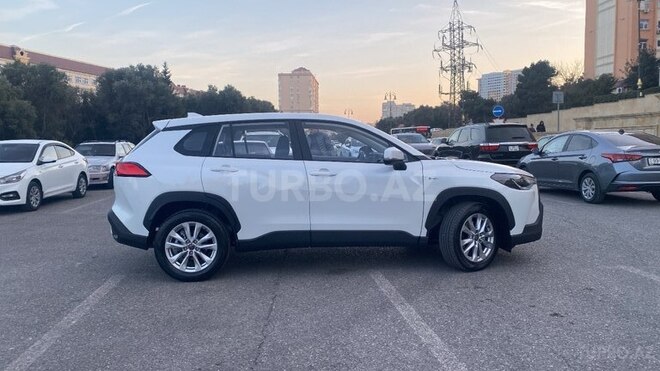 Toyota Corolla Cross 2025, 0 km - 2.0 л - Bakı