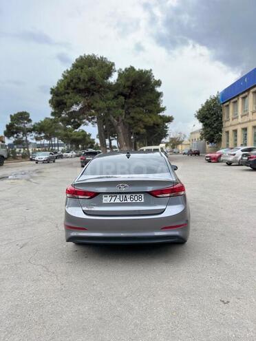Hyundai Elantra 2018, 156,106 km - 2.0 l - Bakı