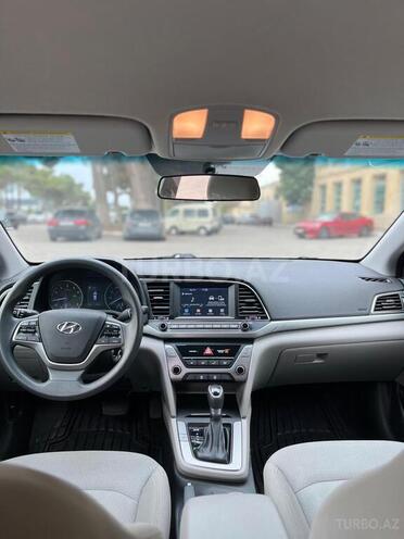 Hyundai Elantra 2018, 156,106 km - 2.0 l - Bakı