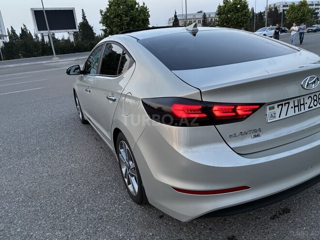 Hyundai Elantra 2016, 210,702 km - 2.0 л - Gəncə