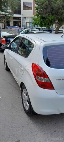 Hyundai i20 2010, 243,000 km - 1.4 л - Bakı