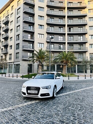 Audi A5 2013, 206,000 km - 2.0 l - Bakı