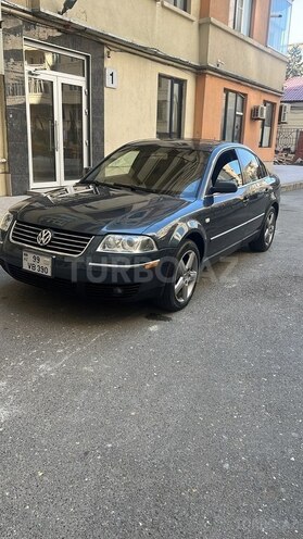 Volkswagen Passat 2004, 333,800 km - 1.8 l - Bakı