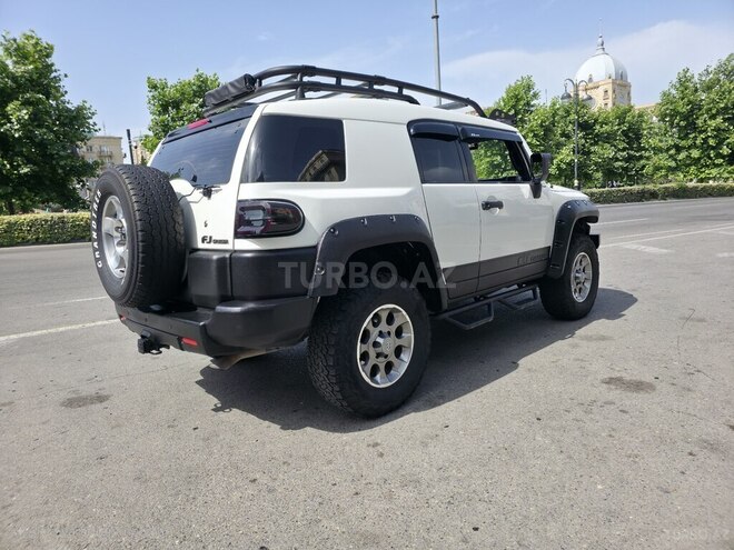 Toyota FJ Cruiser 2008, 256,700 km - 4.0 л - Bakı