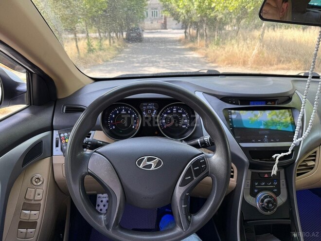 Hyundai Elantra 2012, 220,517 km - 1.8 l - Bakı