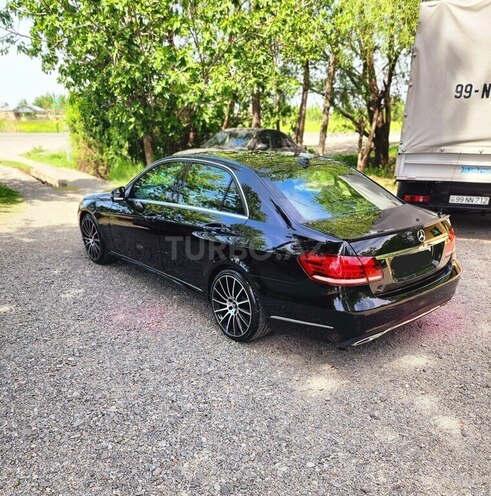 Mercedes E 200 d 2015, 121,000 km - 2.2 l - Bakı
