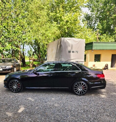 Mercedes E 200 d 2015, 121,000 km - 2.2 l - Bakı