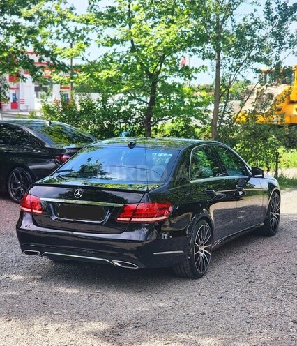Mercedes E 200 d 2015, 121,000 km - 2.2 l - Bakı
