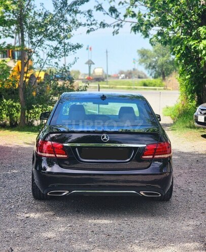 Mercedes E 200 d 2015, 121,000 km - 2.2 l - Bakı