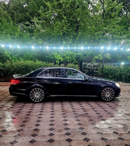 Mercedes E 200 d 2015, 121,000 km - 2.2 l - Bakı