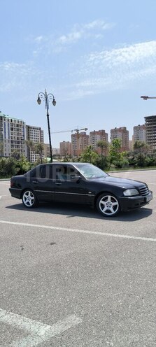 Mercedes C 200 1997, 367,000 km - 2.0 l - Sumqayıt