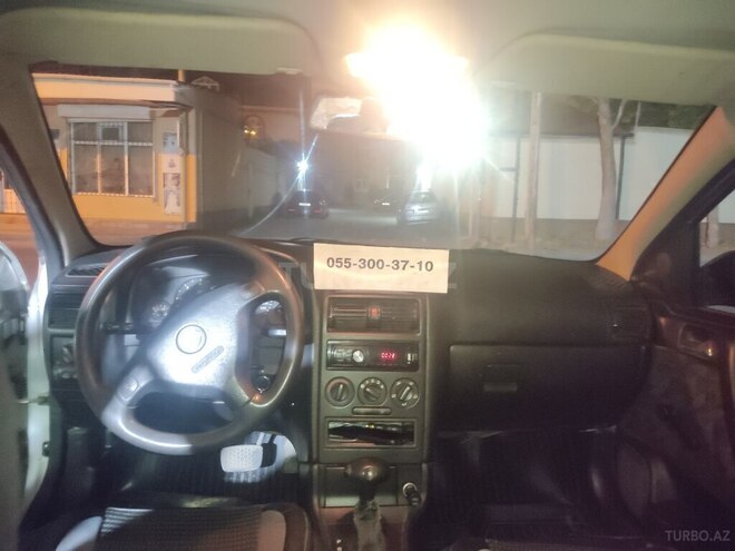 Opel Astra 2000, 333,333 km - 2.0 л - Bakı