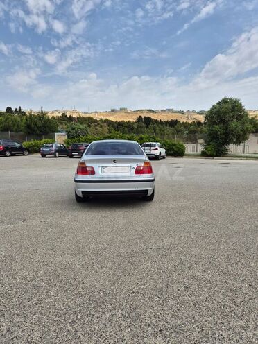 BMW 325 2000, 301,000 km - 2.5 l - Bakı
