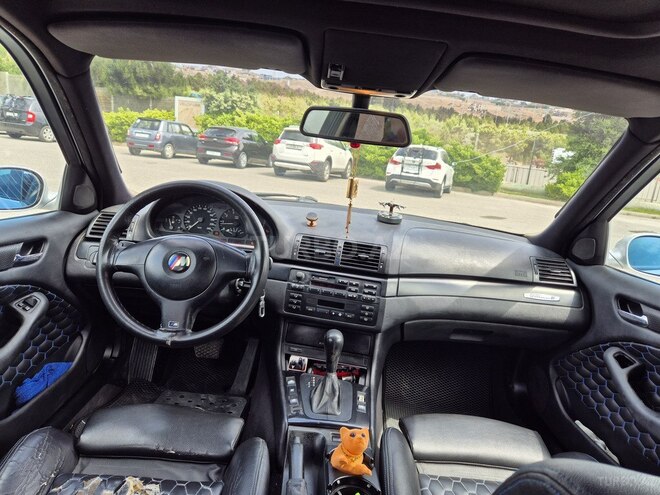 BMW 325 2000, 301,000 km - 2.5 l - Bakı