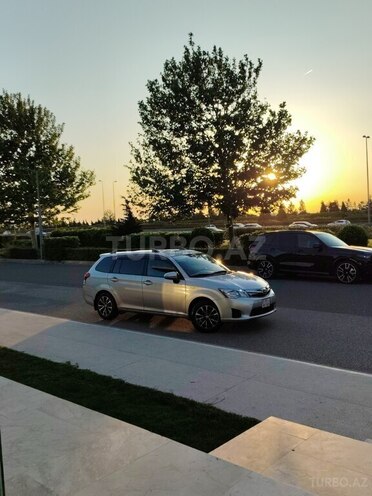 Toyota Corolla Fielder 2014, 136,000 km - 1.5 л - Bakı