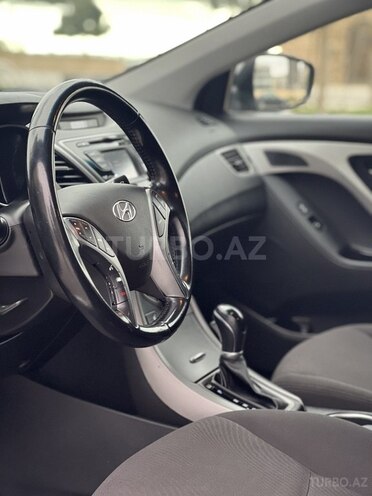 Hyundai Elantra 2016, 149,322 km - 1.8 l - Bakı