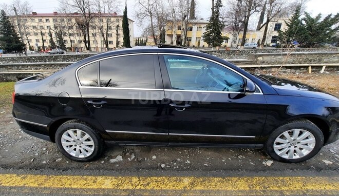 Volkswagen Passat 2008, 244,000 km - 1.8 l - Şəki