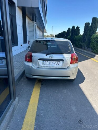 Toyota Corolla 2004, 360,000 km - 1.4 l - Bakı