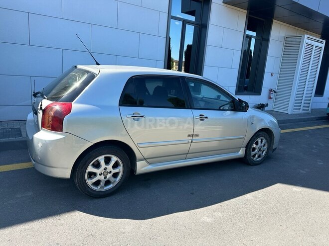 Toyota Corolla 2004, 360,000 km - 1.4 l - Bakı