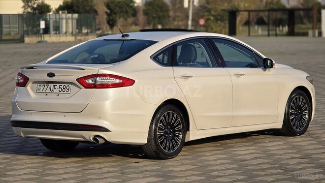 Ford Fusion (North America) 2015, 135,185 km - 2.0 l - Bakı