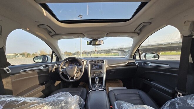 Ford Fusion (North America) 2015, 135,185 km - 2.0 l - Bakı