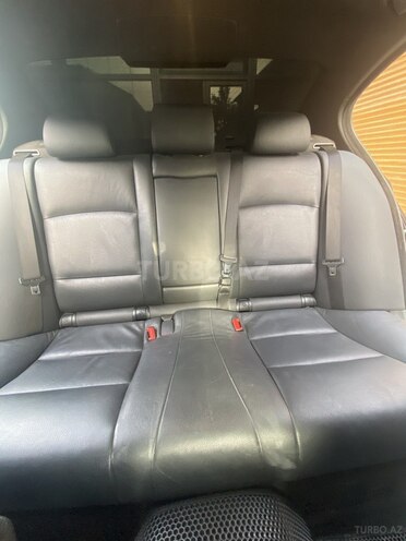 BMW 528 2014, 325,000 km - 2.0 l - Bakı