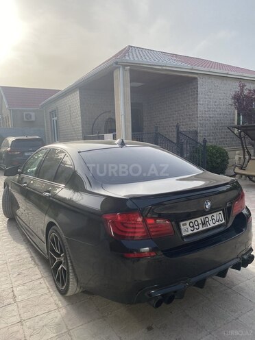 BMW 528 2014, 325,000 km - 2.0 l - Bakı
