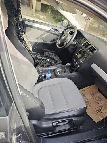 Volkswagen Jetta 2013, 260,000 km - 1.4 л - Bakı