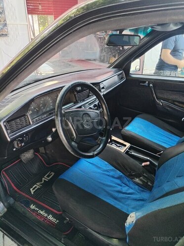 Mercedes 190 1993, 100,000 km - 1.8 l - Zərdab
