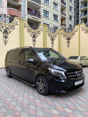 Mercedes V 220 2015, 258,000 km - 2.2 l - Bakı