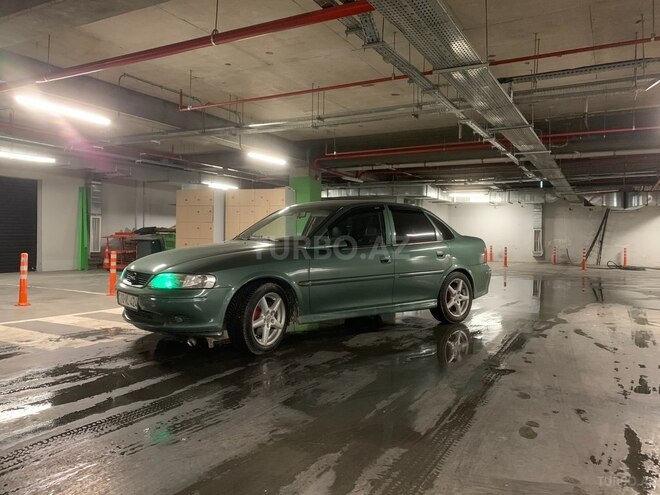 Opel Vectra 1999, 400,000 km - 2.0 l - Bakı