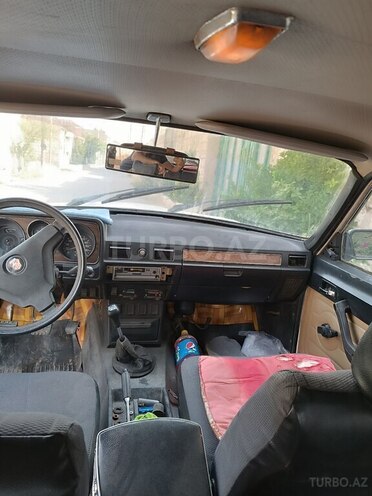 GAZ 24 1987, 883,500 km - 2.5 l - Bakı