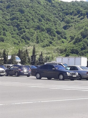 Mercedes E 270 2000, 800,000 km - 2.7 l - Bakı