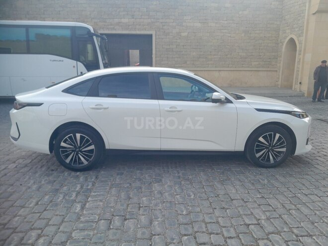 Changan Qiyuan A05 2024, 14,500 km - 1.5 л - Bakı