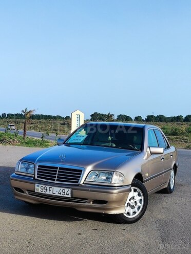 Mercedes C 200 1999, 300,007 km - 2.0 л - Sabirabad